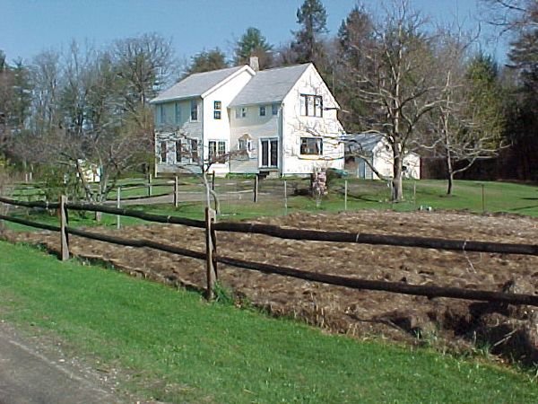 1.House.and.big.garden crop April.04.jpg