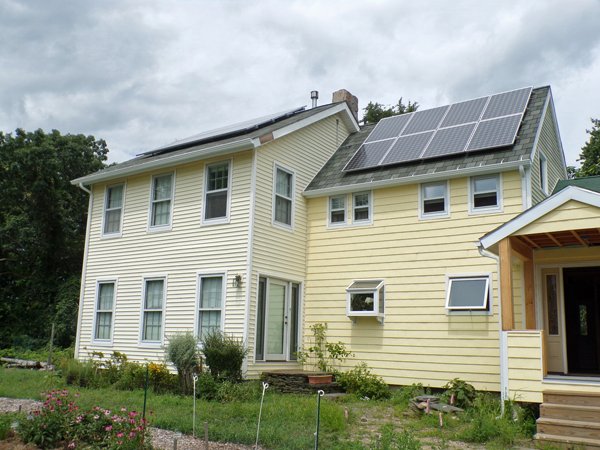 Construction  new gutters south side crop August 2020.jpg