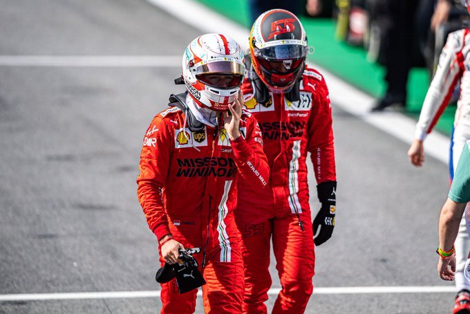 263.-Una carrera espectacular y un triunfo que le permiten a Lewis Hamilton de seguir soñando con el Mundial de Pilotos de F1-pilotos-Ferrari.jpg