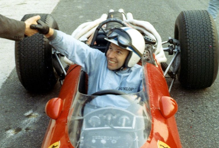 266.-John-Surtees-Ferrari.jpg