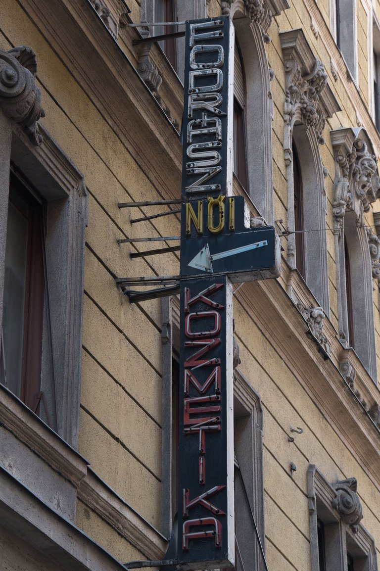 buda30.jpeg
