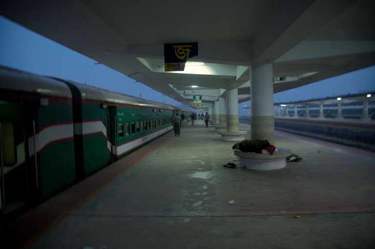 trains11.jpeg