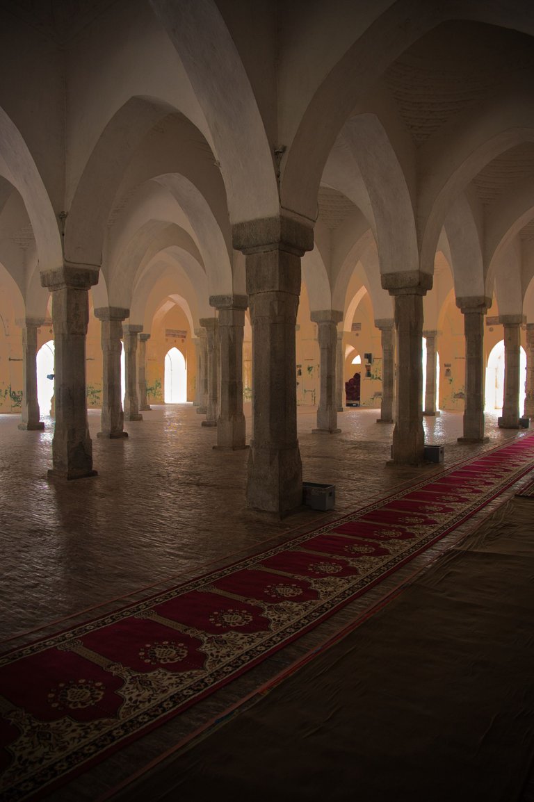 mosque10.jpeg
