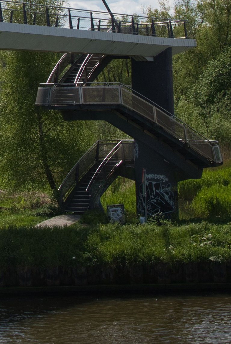 dam11.jpeg