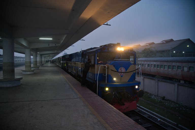trains13.jpeg