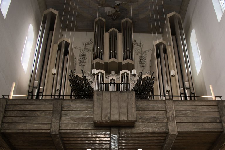 A big organ