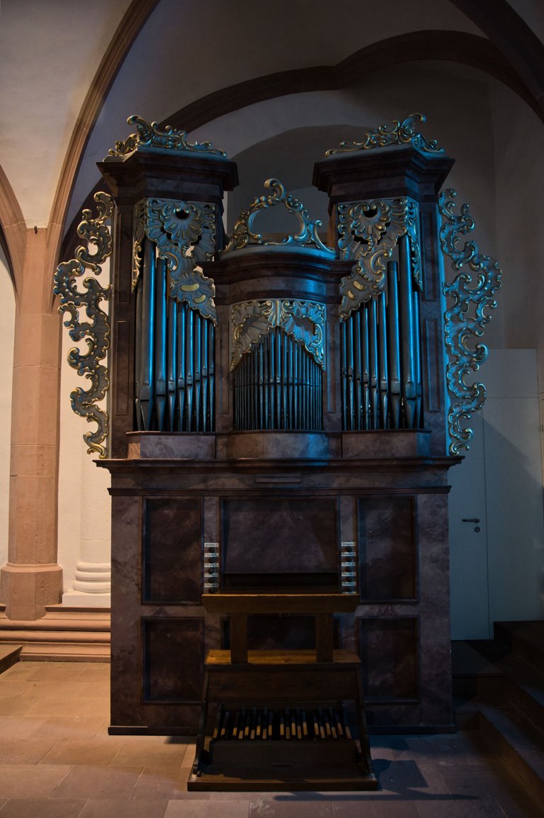 A little organ