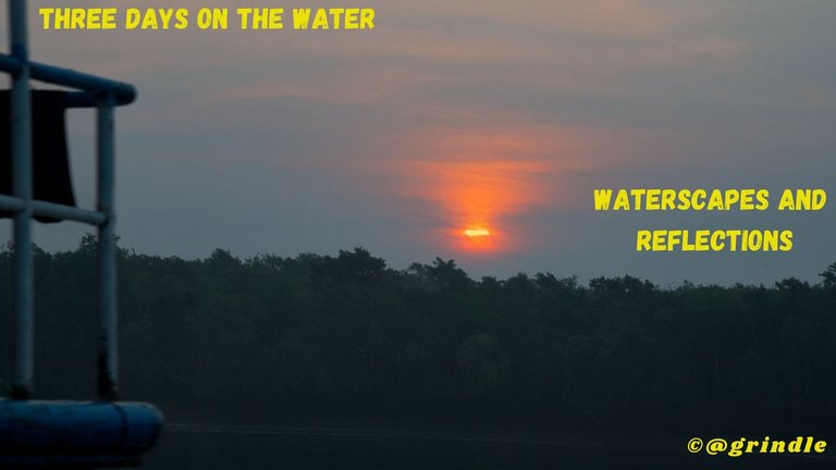 The Water Gypsies of Barisal (3).jpg