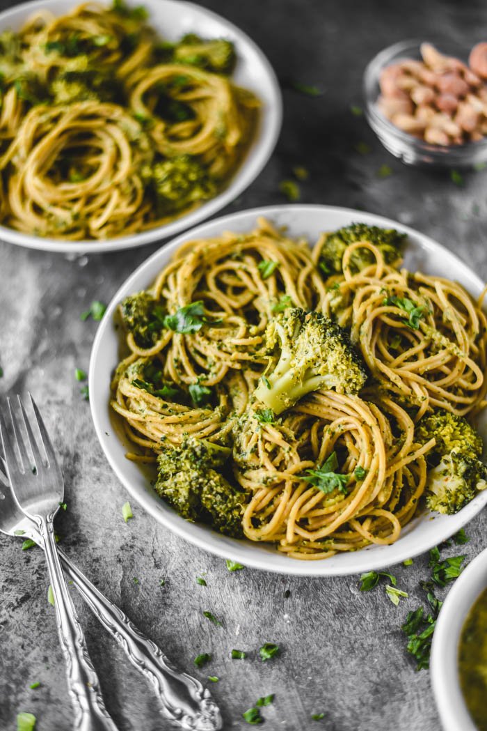 Broccoli and Cashew Pesto Pasta VeganGF3.jpg