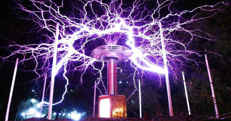 tesla-coil.jpg