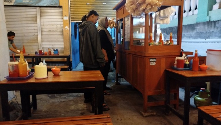Pelanggan