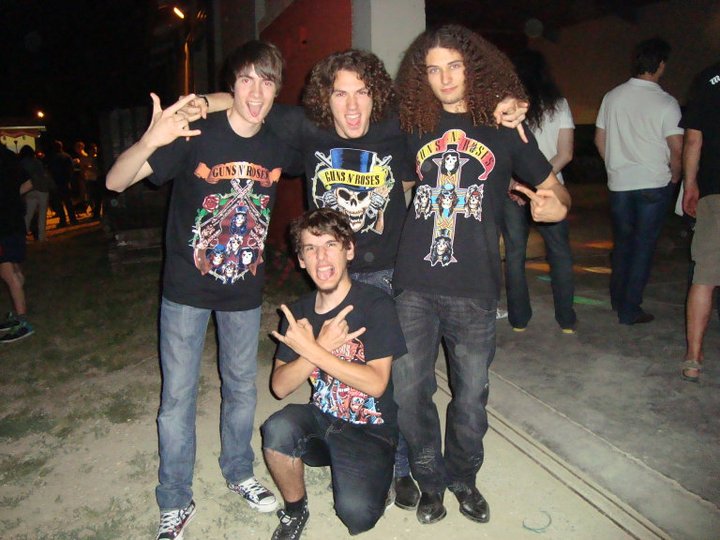band 01.jpg