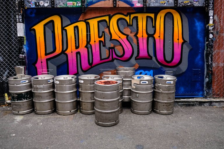 alleyart4 kegs (1 of 1).jpg