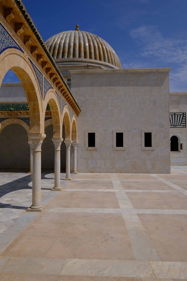 Bourguiba Mausoleum 5.jpg