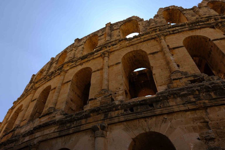 El Jem looking up Long.jpg