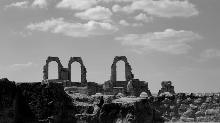 El Jem in BW.jpg