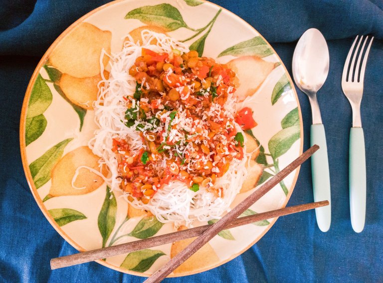 rice noodles bolognese.jpg