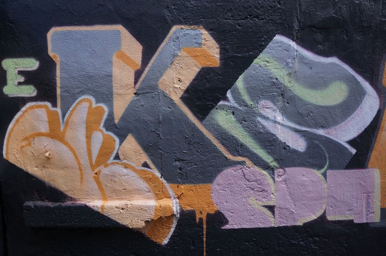 802 - EkSpet sur Graffiti Alley.jpg