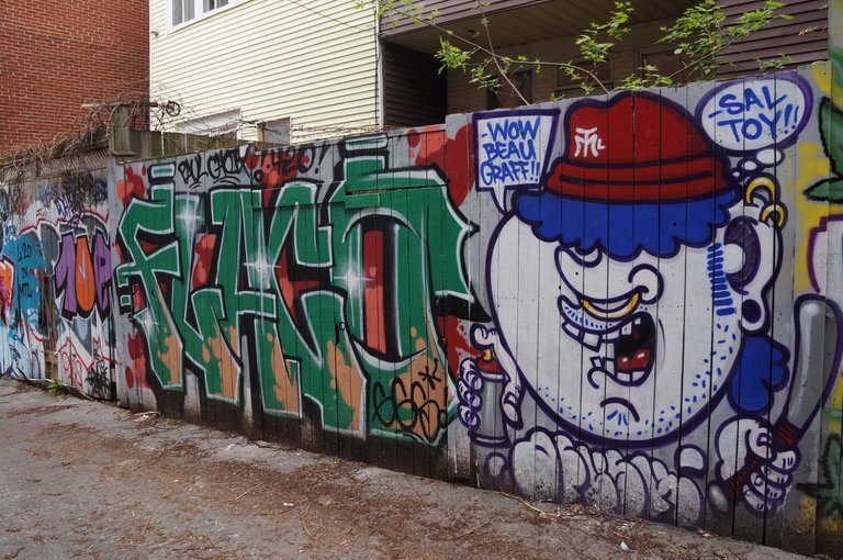 173 - Ofusk Graffity Alley.jpg