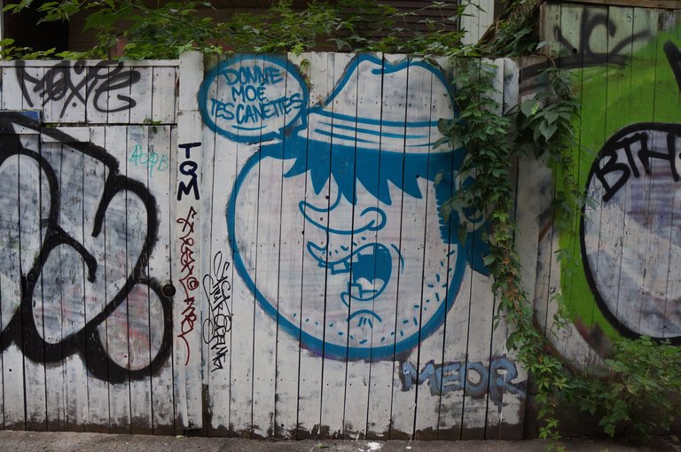 255 - Ofusk Graffiti Alley.jpg
