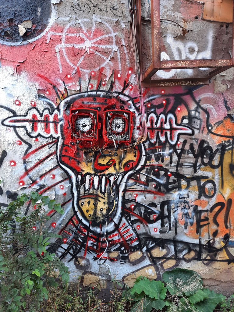 831 - Slamshit Graffiti Alley (477).jpg