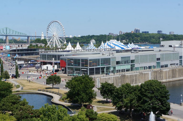 Grande Roue & Centre des Sciences