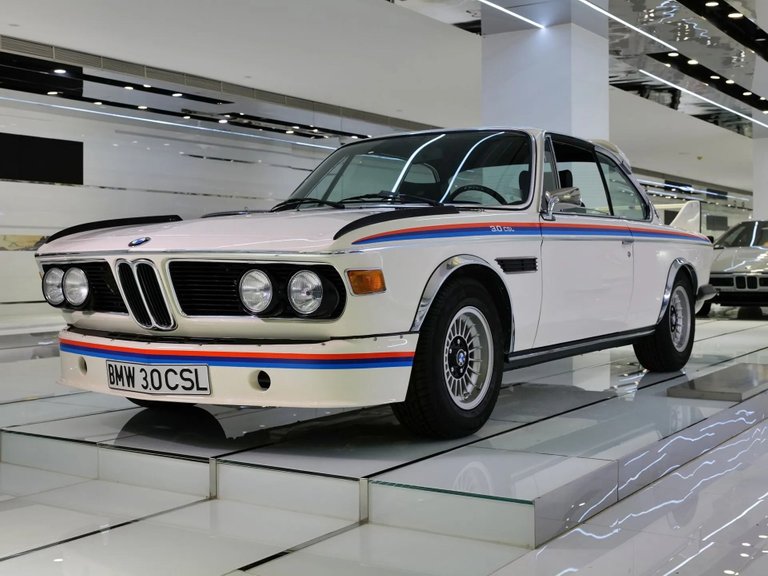 1975 BMW 3 CSL 01.jpg