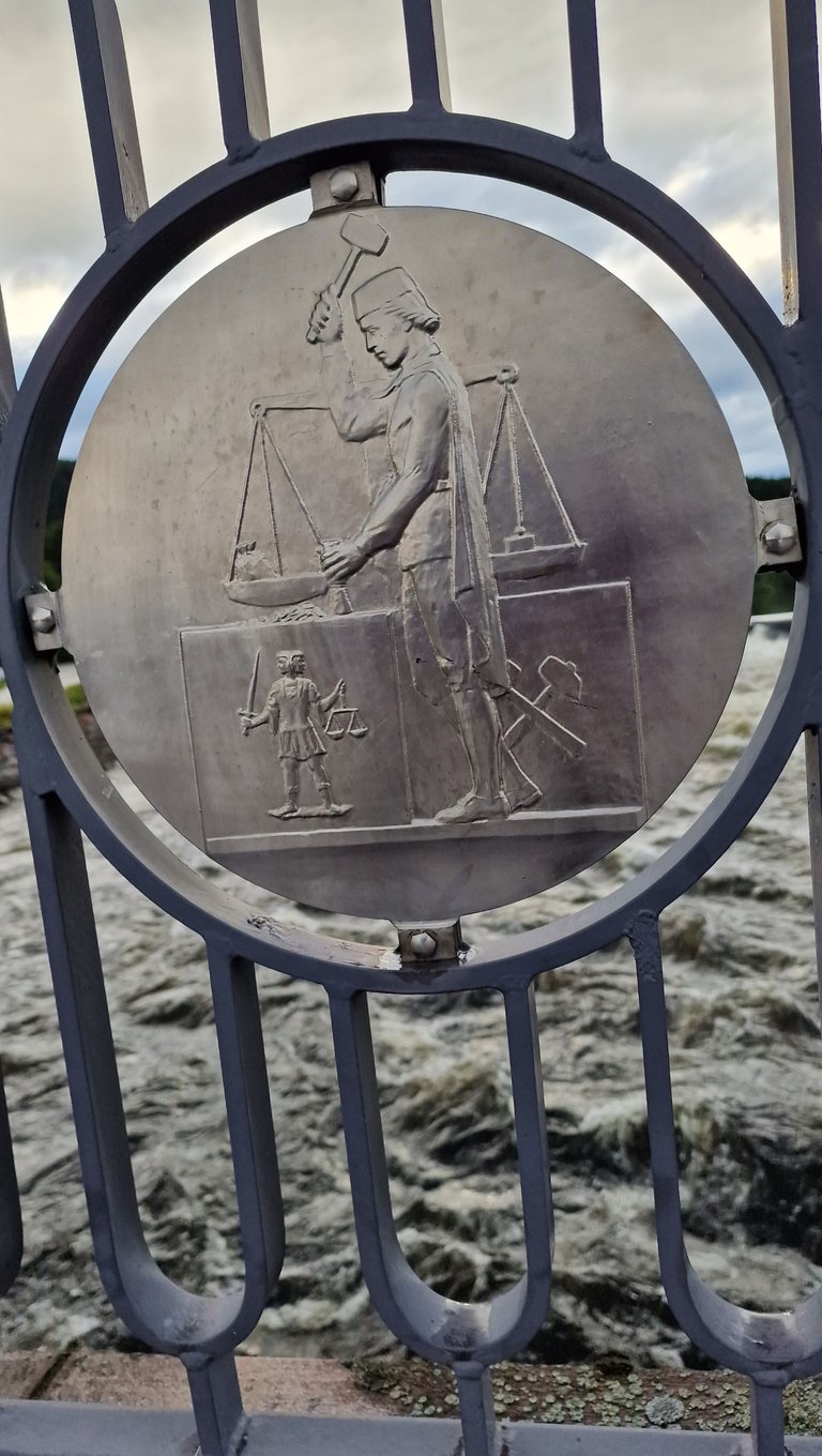 $1