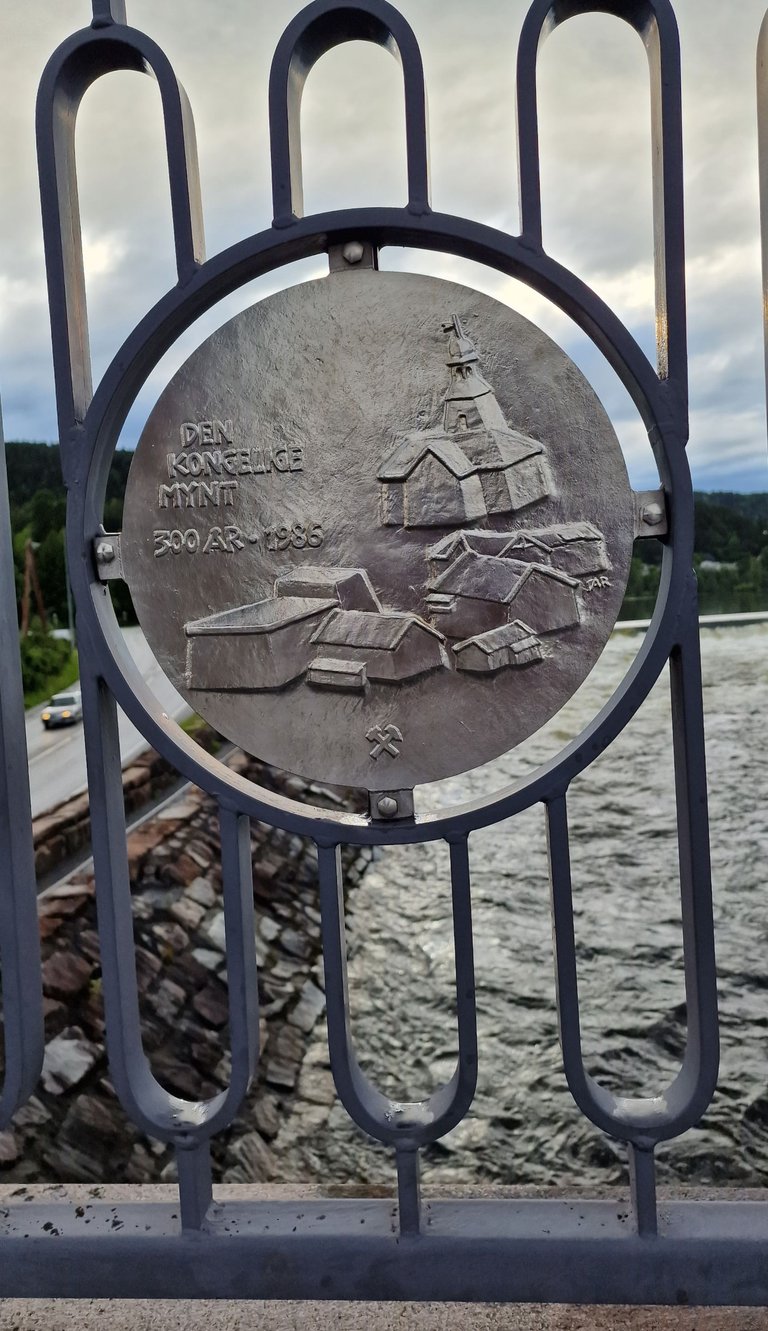 $1