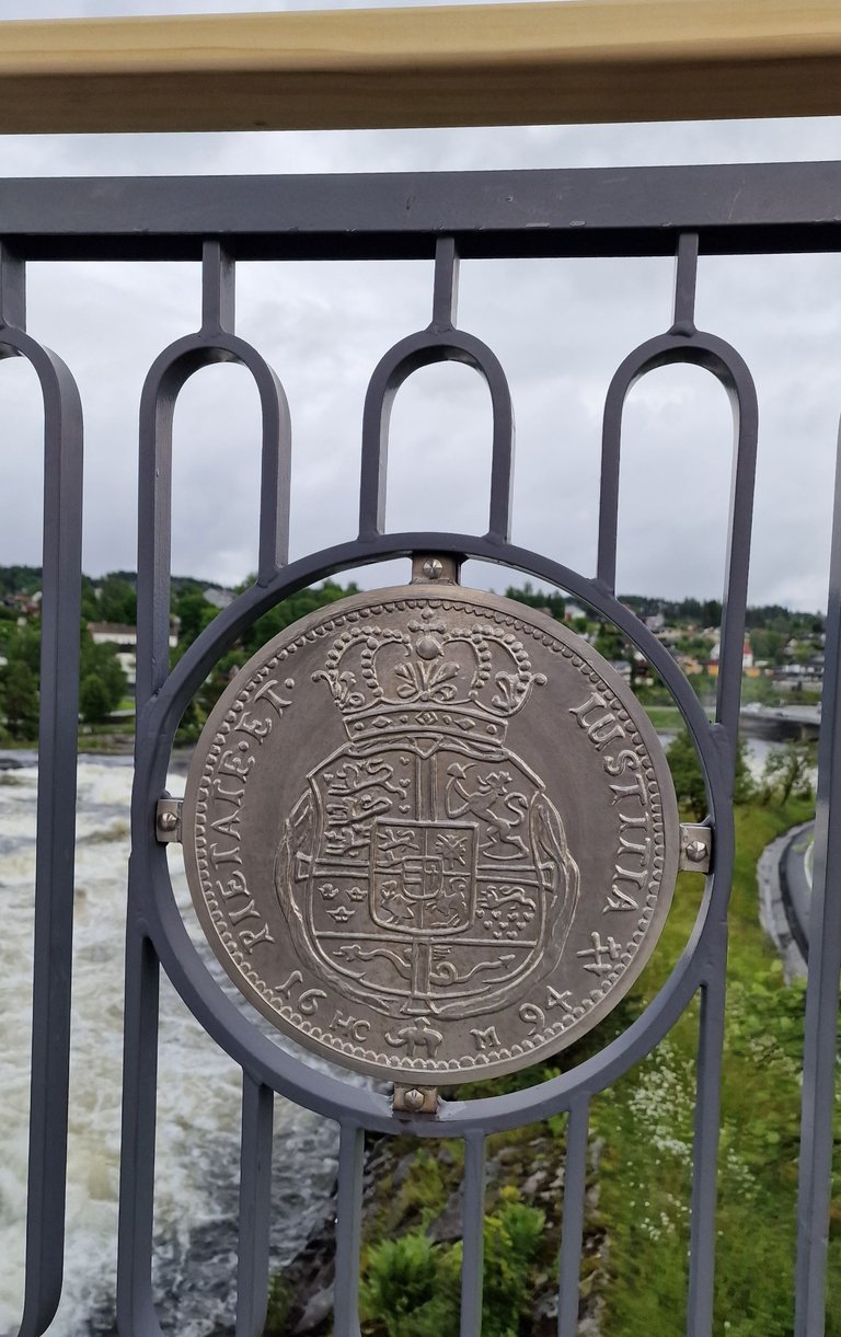$1