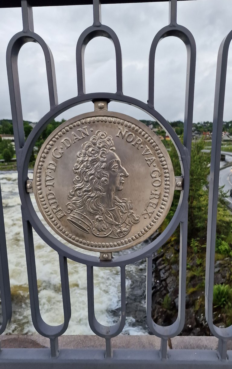 $1