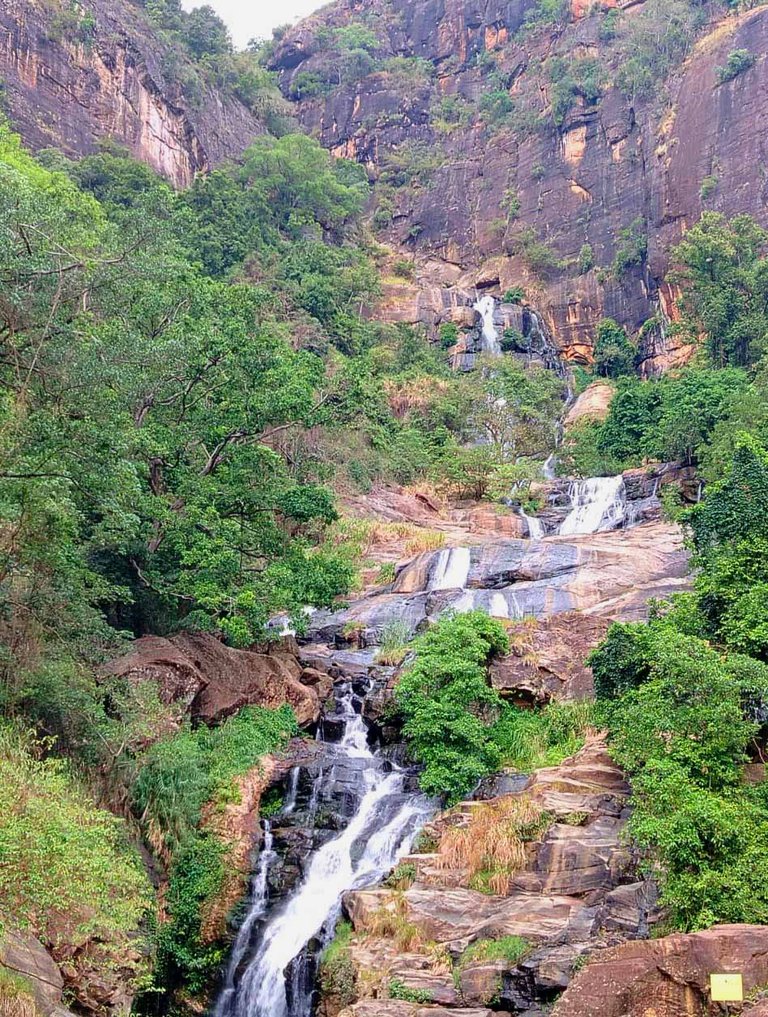 WhatsApp Image 2025-10-01 at 07.55.49.jpeg