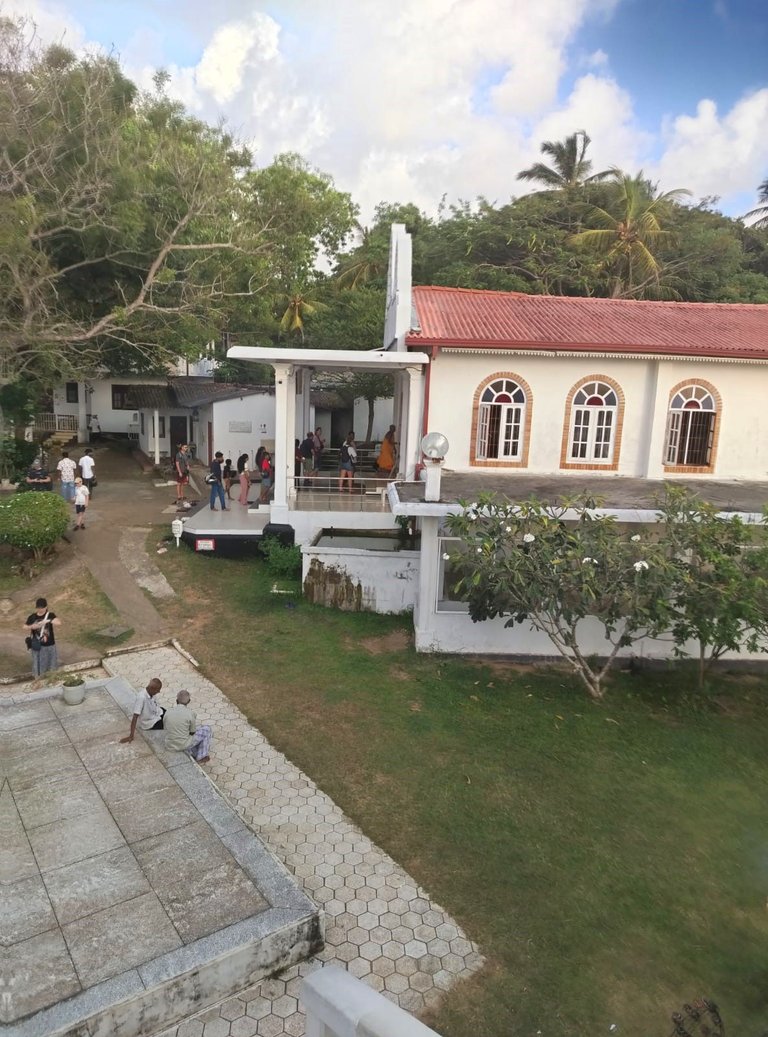 WhatsApp Image 2025-11-06 at 17.32.01.jpeg