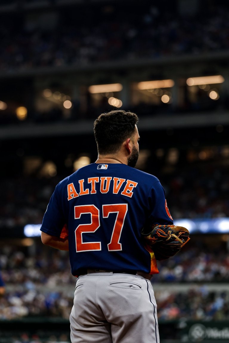 altuve2.jpg