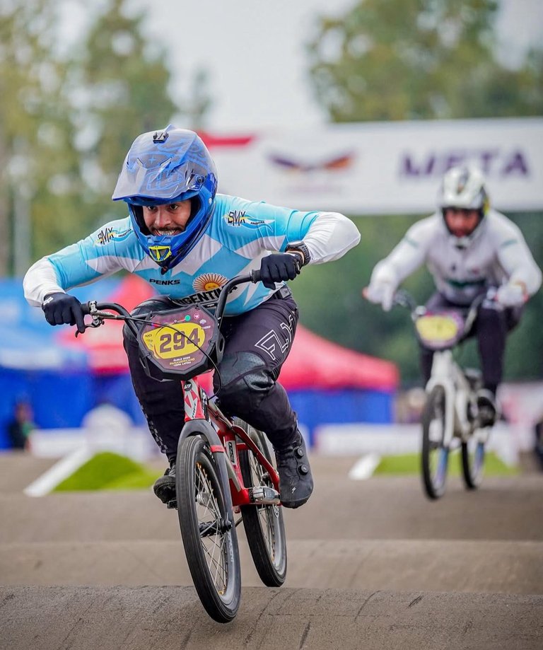 bmx2.jpeg