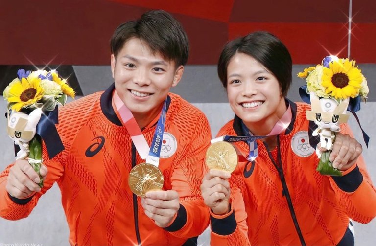 33.-Resumen-olimpico-semanal-#1-Abe-hermanos-Japon.jpg