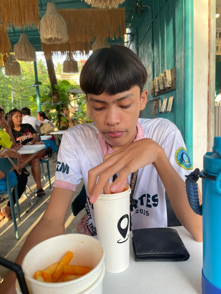 received_2117939078718960.jpeg