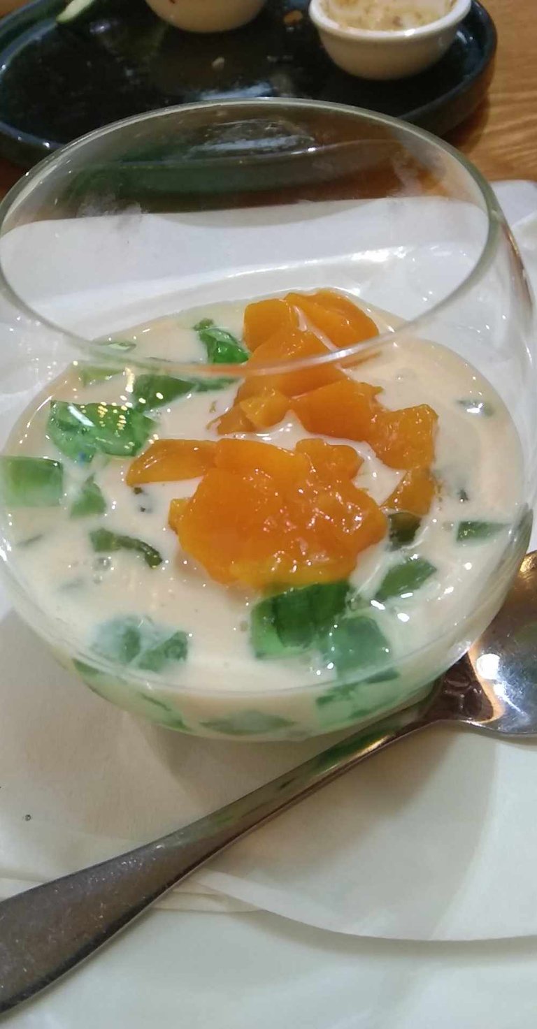 mango pandan dessert.jpg