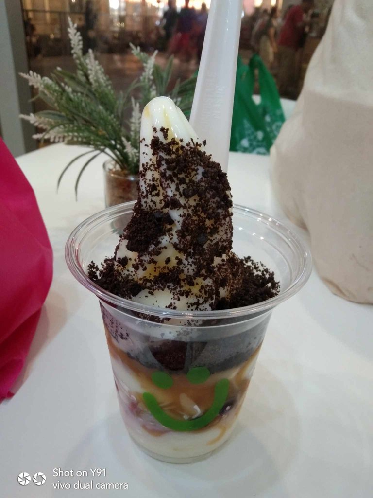 tah mee frozen yoghurt.jpg