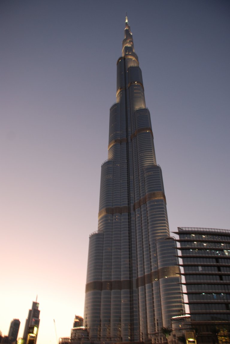 Burj Khalifa at Night from the Dubai Foutain