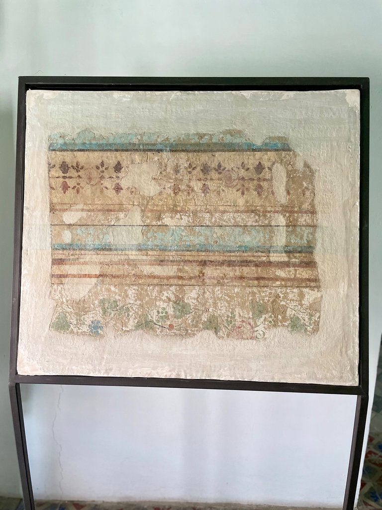 $1