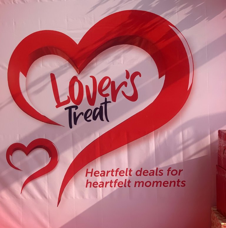 Social media and Real love