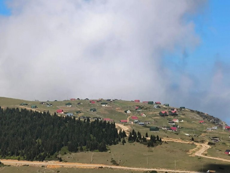 Meeting with Nature at Sis Mountain Plateau. A One-Day Escape