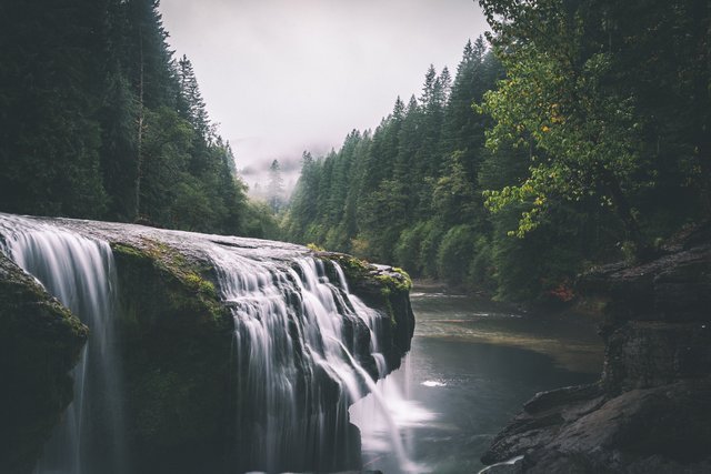 waterfall.jpeg