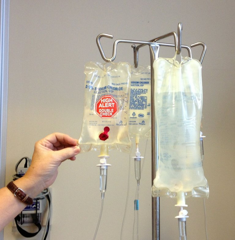 chemotherapy-448578_1920.jpg