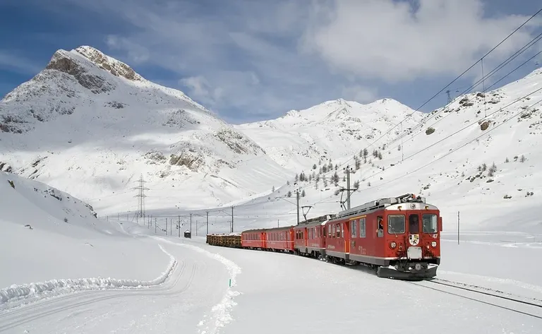 train-62849_960_720 Schweiz.webp