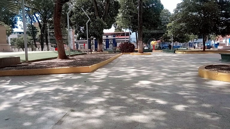 1000803903.jpg