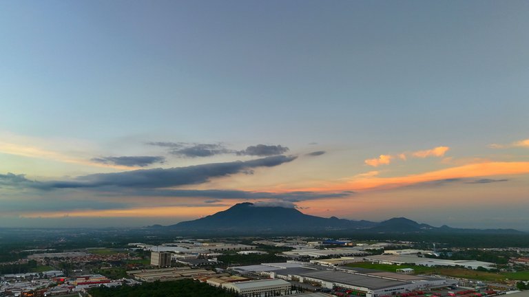 dji_fly_20250408_182054_0941_1748225438258_photo.jpg