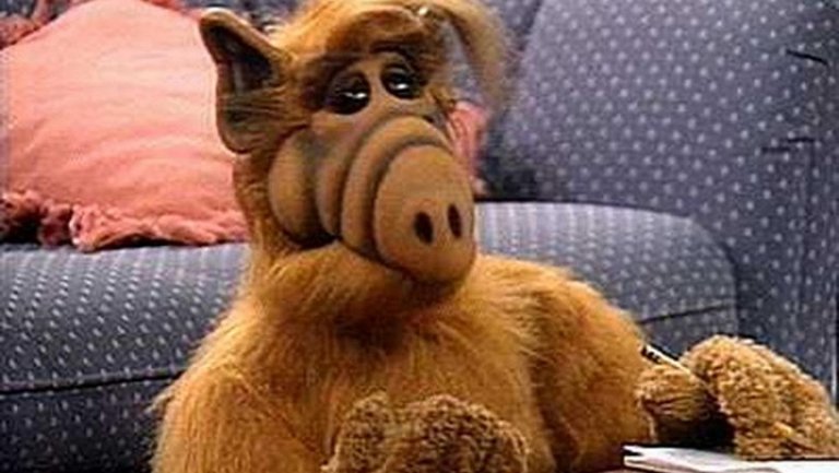 117459-sorpresa-reboot-serie-alf-extraterrestre-esta-marcha-segun-nbc.jpg