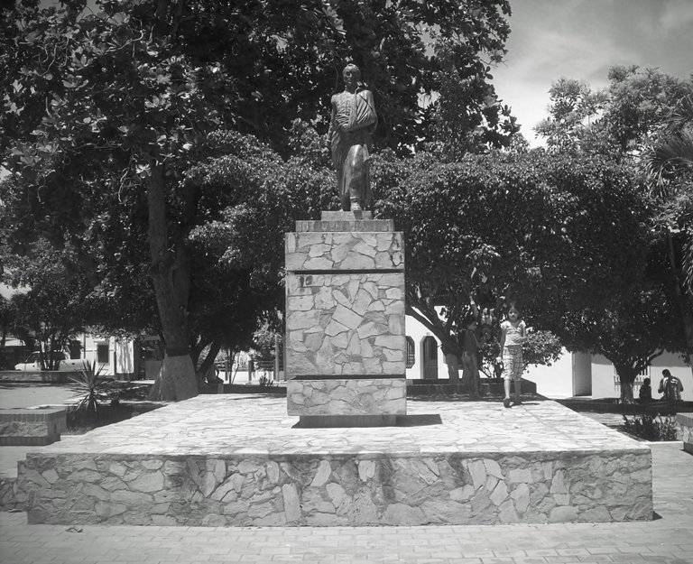 100_1754~2.JPG